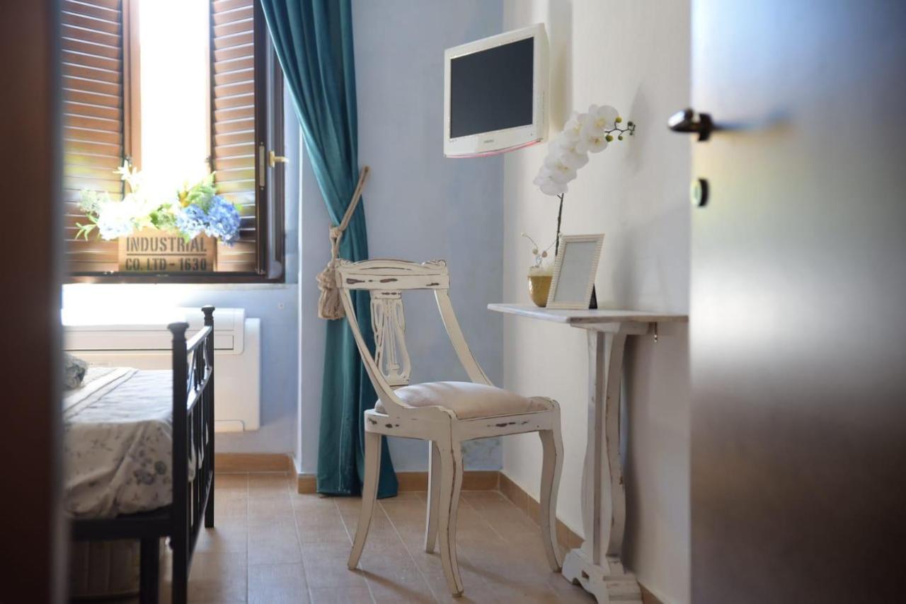 San Salvator Luxury Suites Nettuno Buitenkant foto
