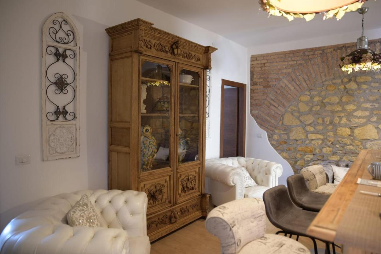 San Salvator Luxury Suites Nettuno Buitenkant foto